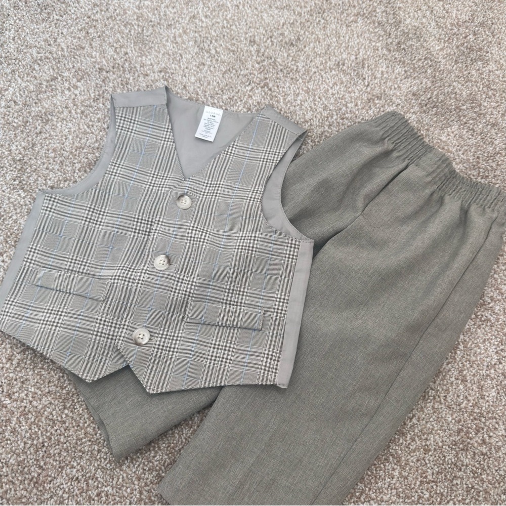 GEORGE Baby Boy Dress Plaid Tuxedo/ Suit Vest and Pants Set 12M 0020 - Picture 3 of 11